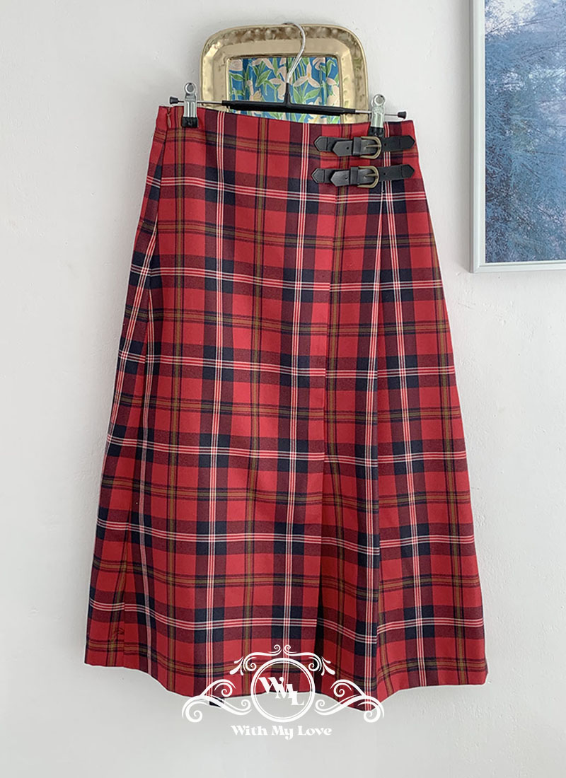 WithMyLove) Red Belt Skirt